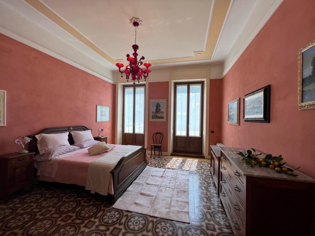 Residenza Porta Brescia Villa Peschiera del Garda Exterior photo